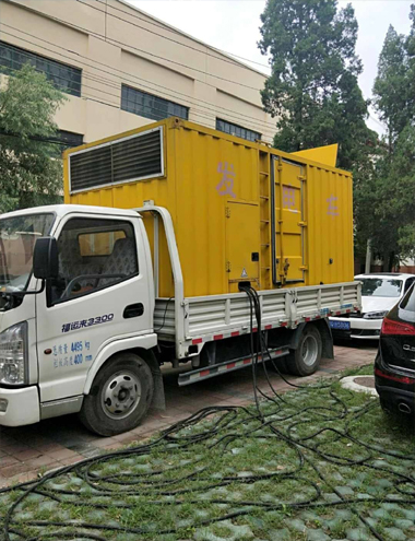 绥棱发电车出租-柴油发电机组排烟系统设计要求及其考虑因素