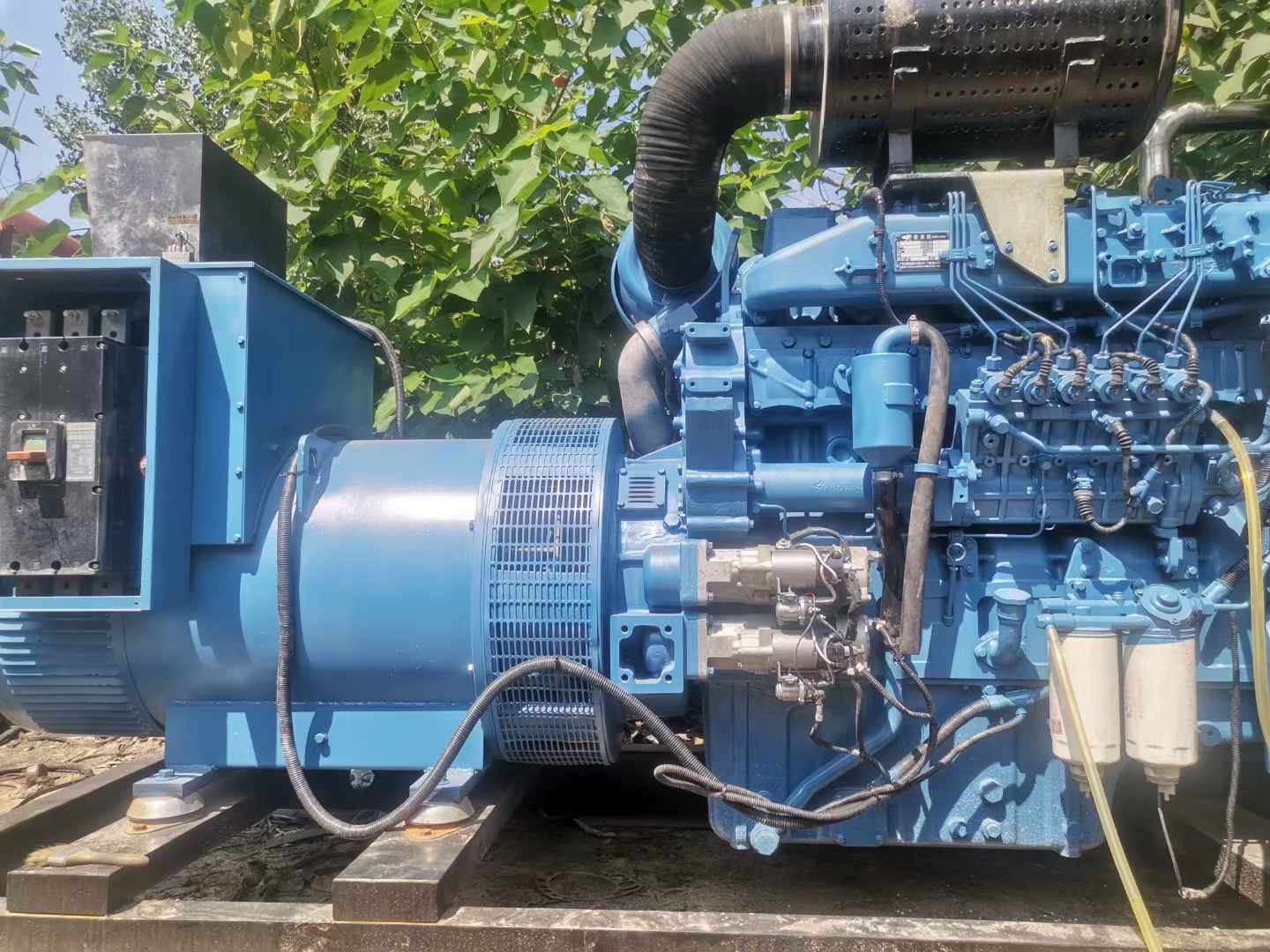 绥棱详细说明降低 800kW 柴油发电机输出电流波动的方法