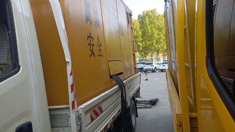 绥棱如何判断柴油发电机组和UPS电源的切换时间是否符合要求？